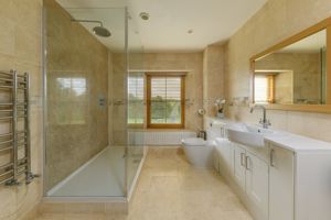 Photo 25- click for photo gallery